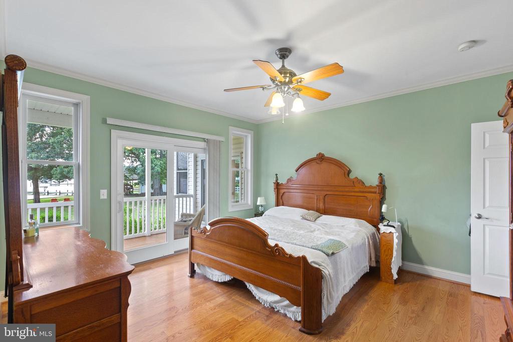 16405 FISHERMEN WAY