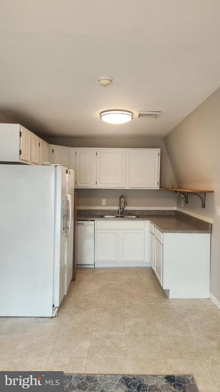 16405 FISHERMEN WAY