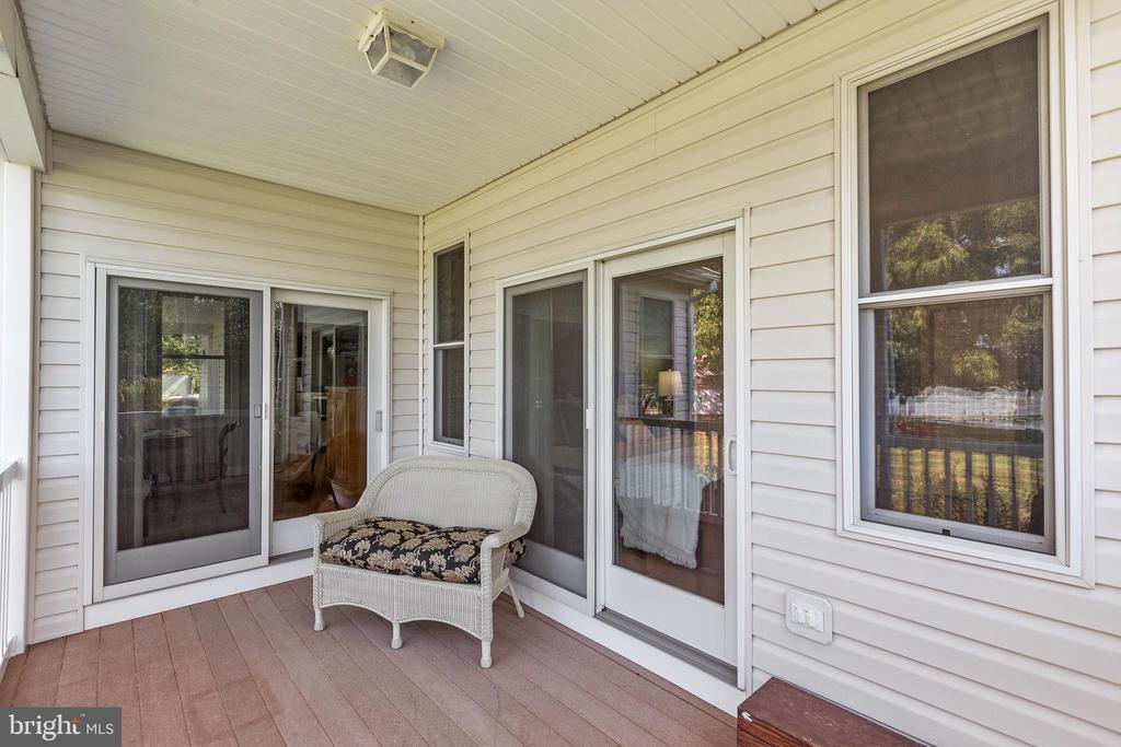 16405 FISHERMEN WAY