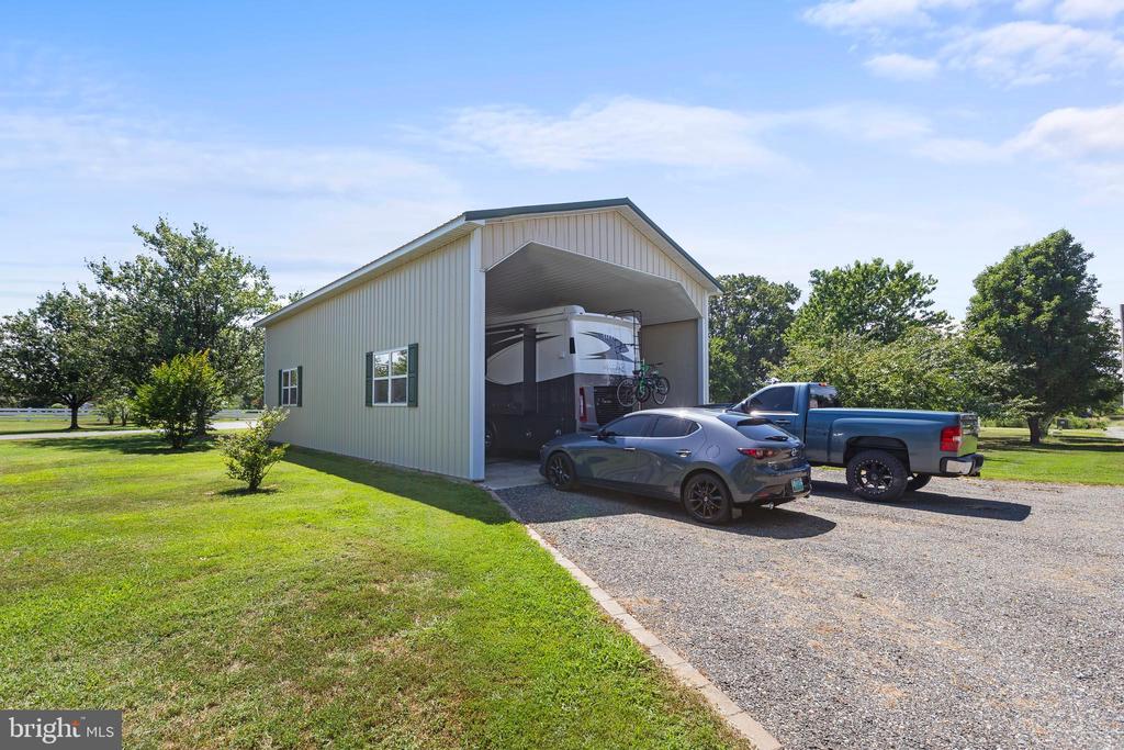 16405 FISHERMEN WAY