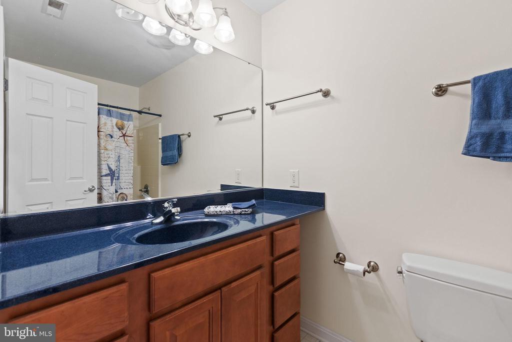 16405 FISHERMEN WAY