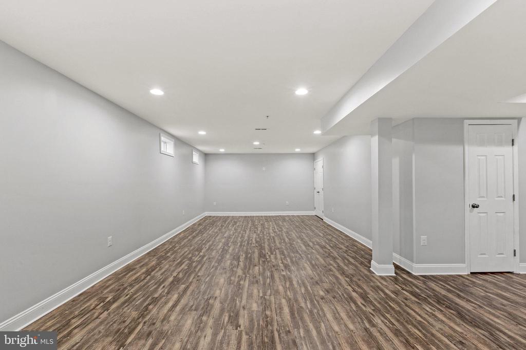 23627 DEERFOOT WAY