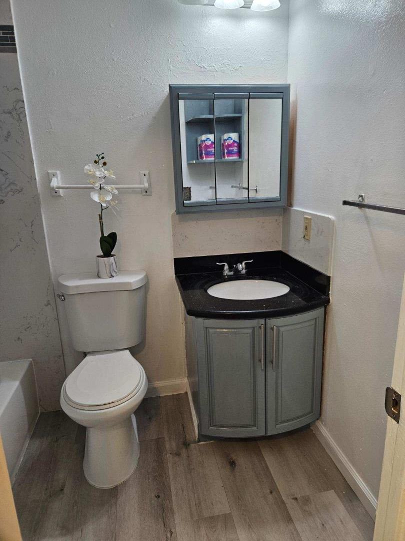 4426 La Cresta Way Unit: 3