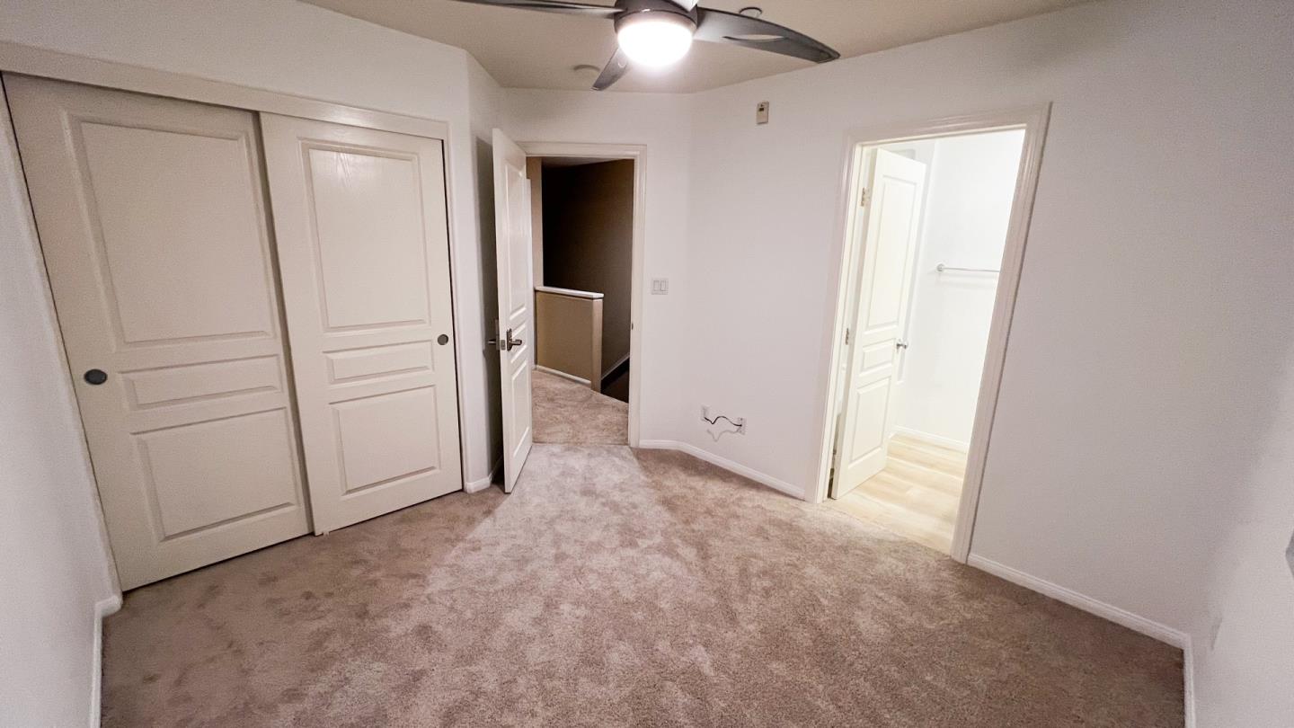 4300 Newton Avenue Unit: 74