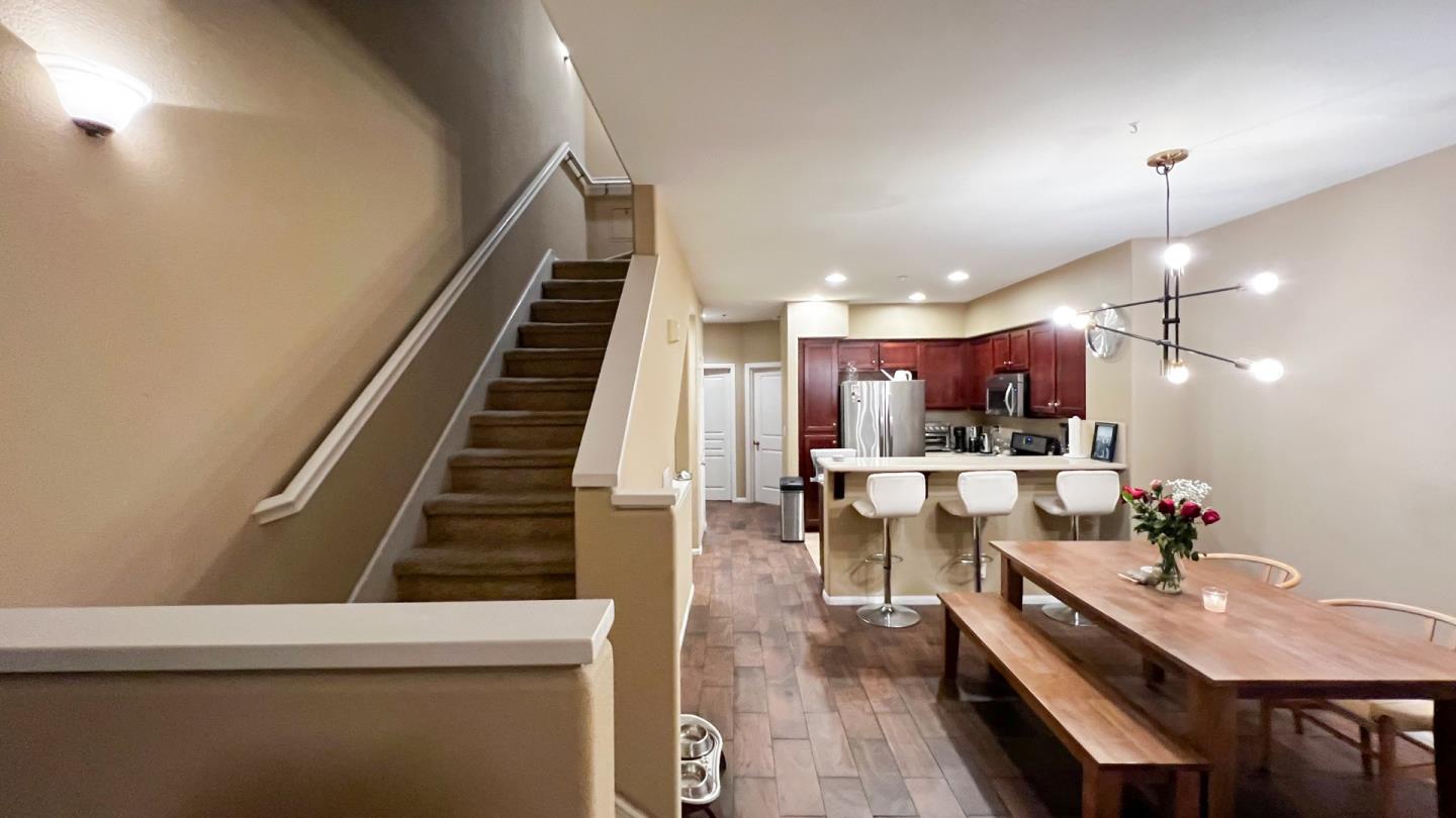 4300 Newton Avenue Unit: 74