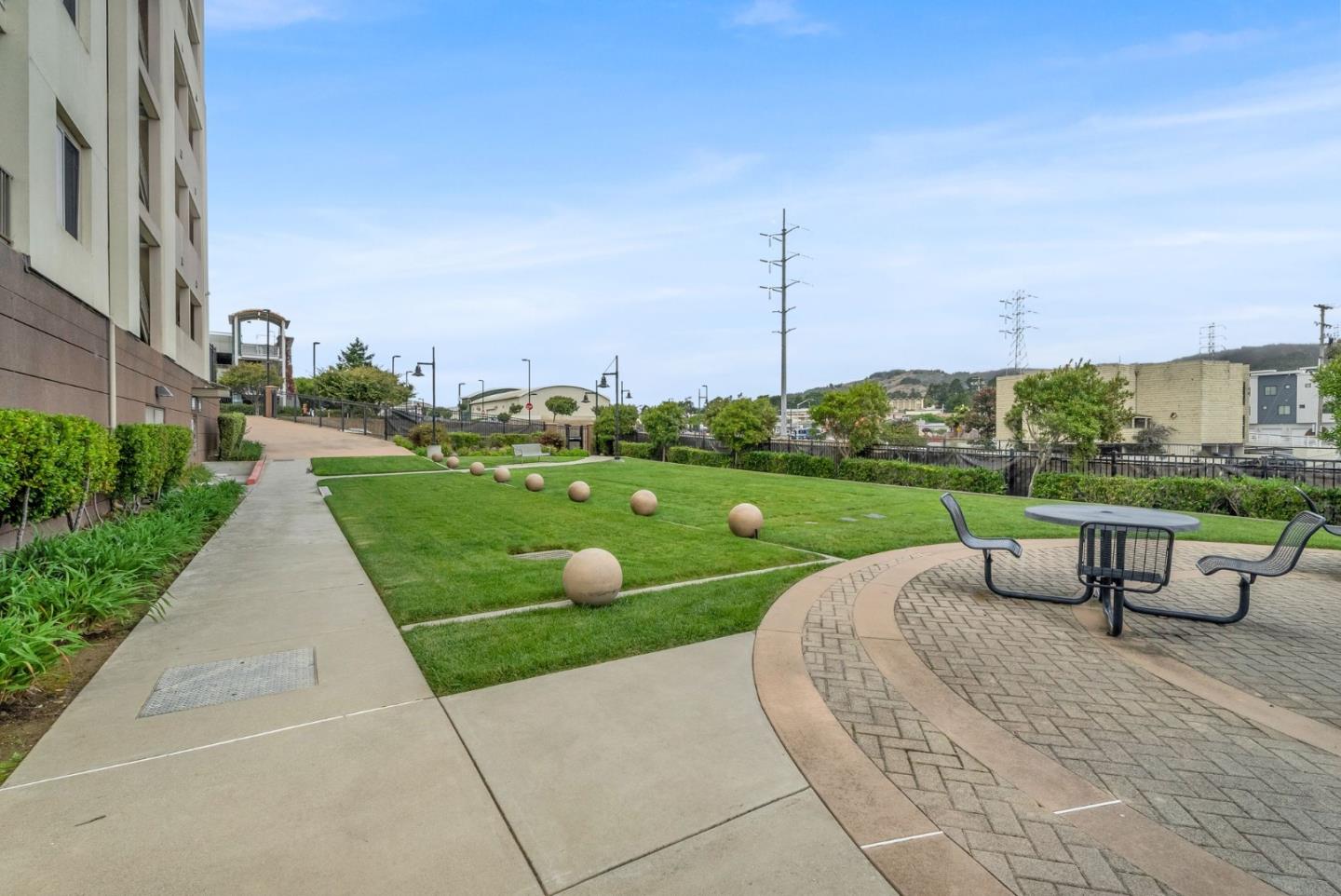 1488 El Camino Real P17