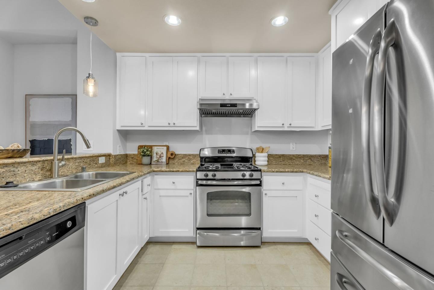 1488 El Camino Real P17