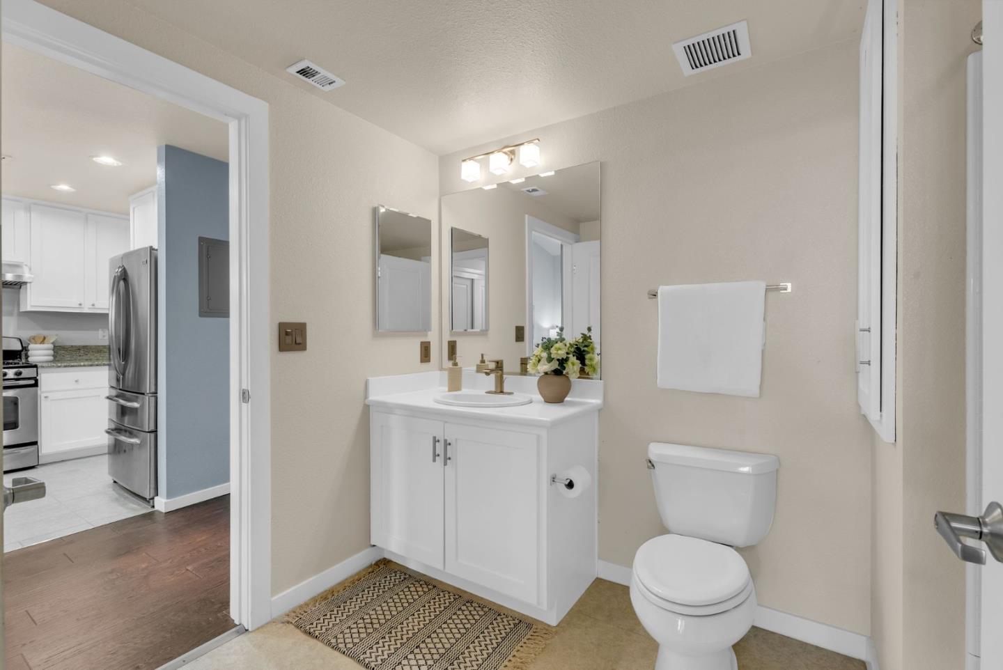 1488 El Camino Real P17