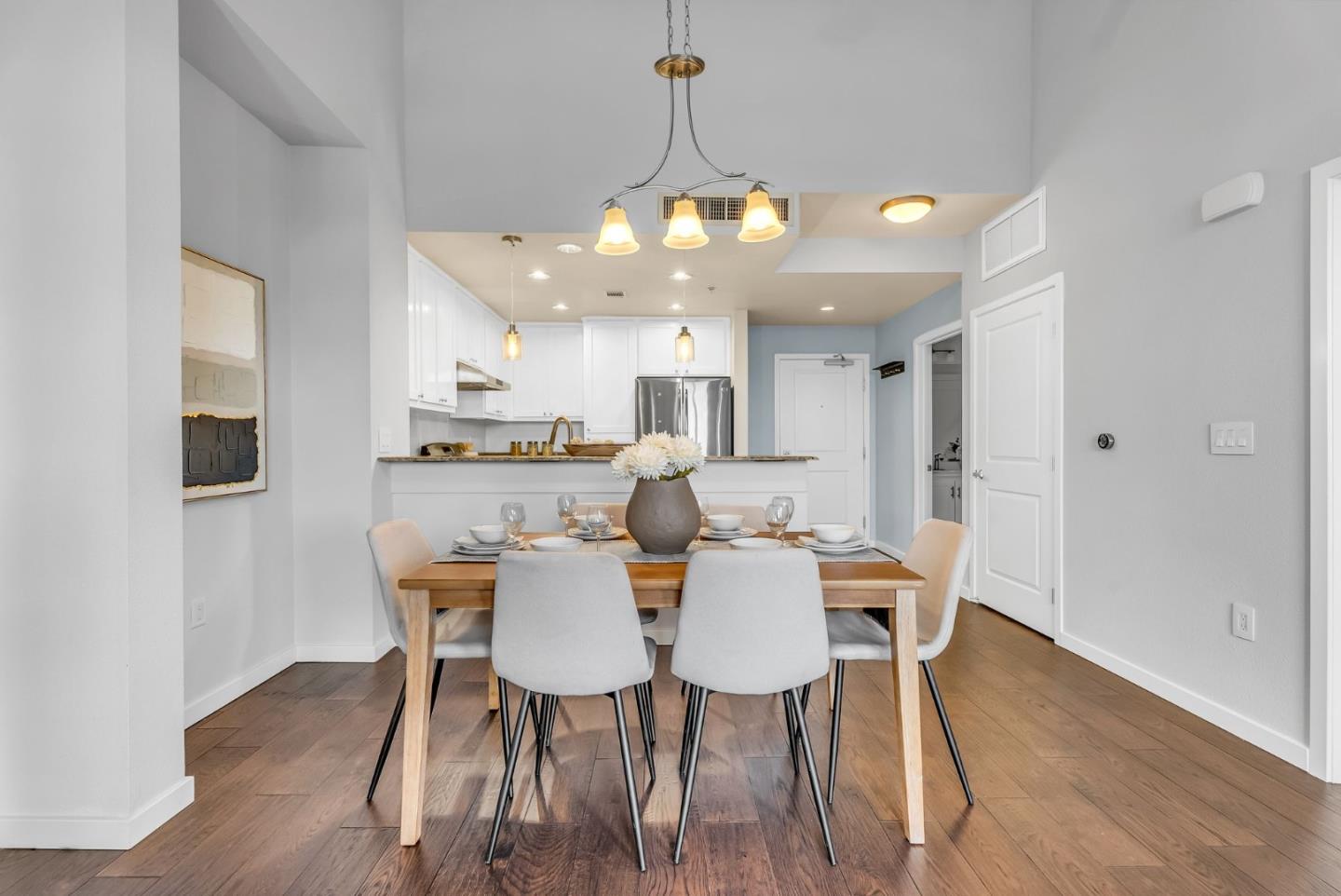 1488 El Camino Real P17