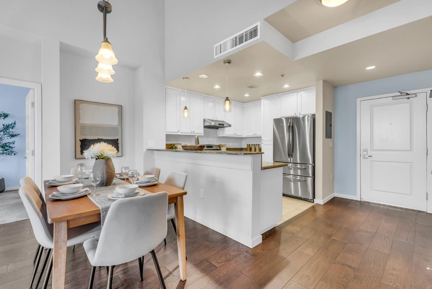 1488 El Camino Real P17