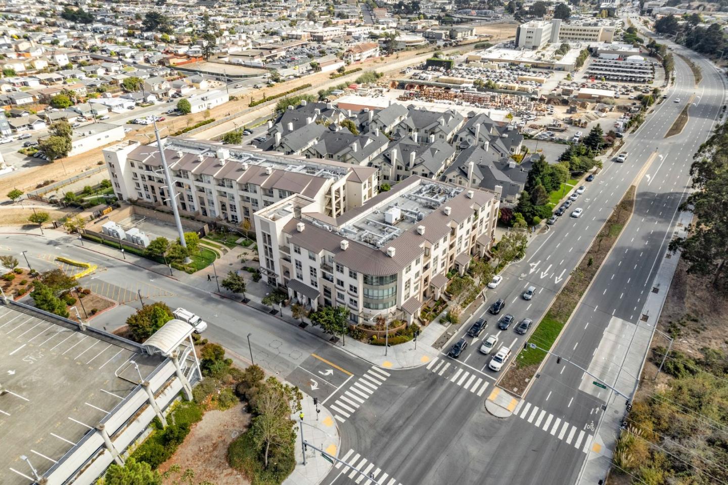 1488 El Camino Real P17