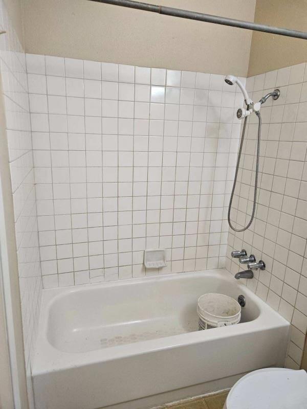 422 Caribrook WAY 3