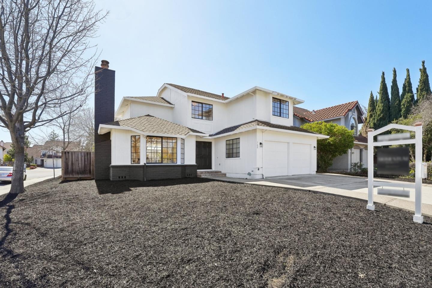 762 Carlisle WAY