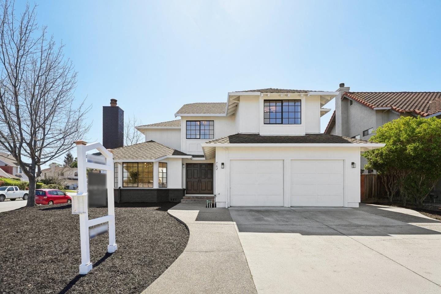 762 Carlisle WAY