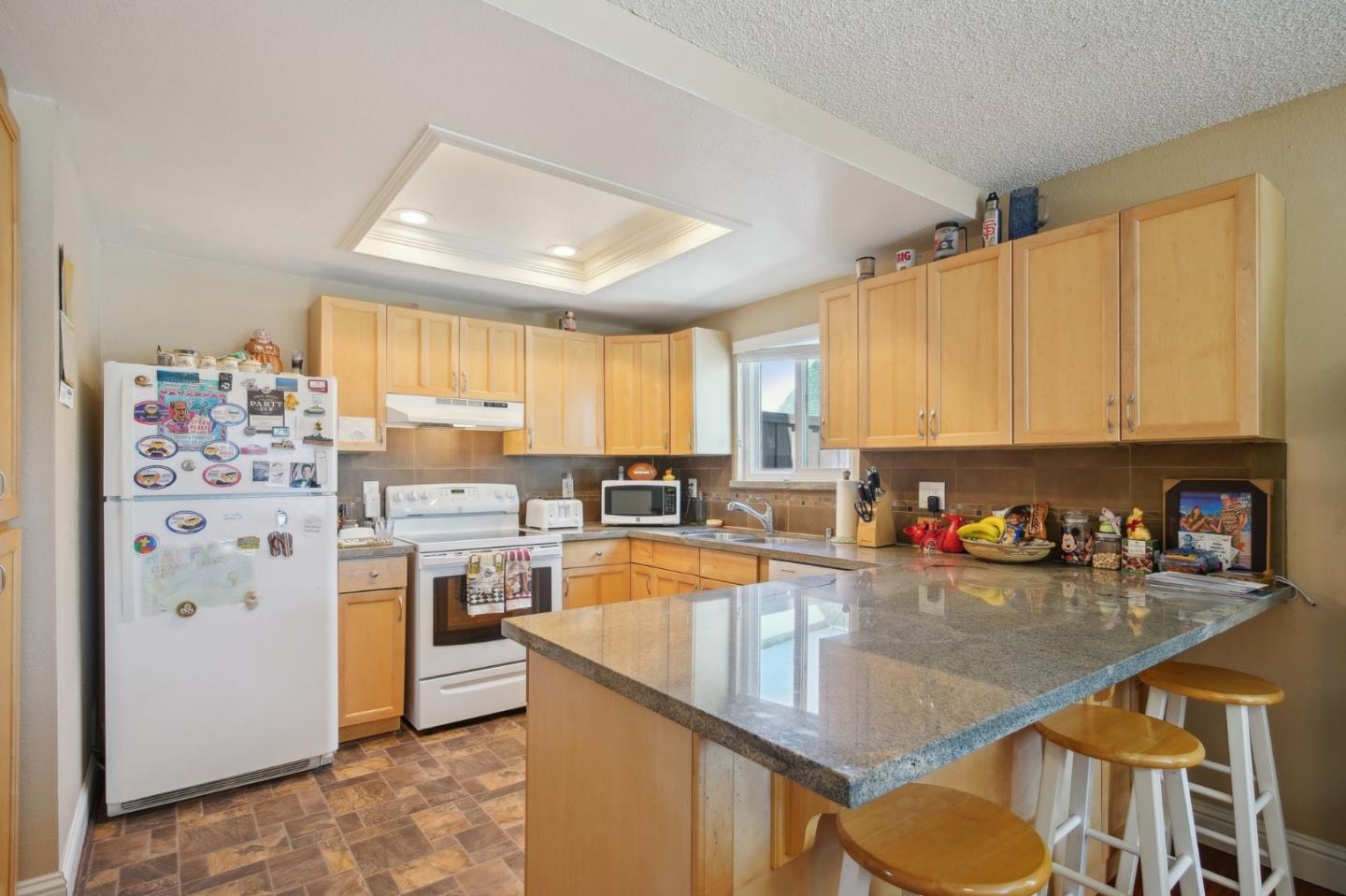101 Portola WAY 7