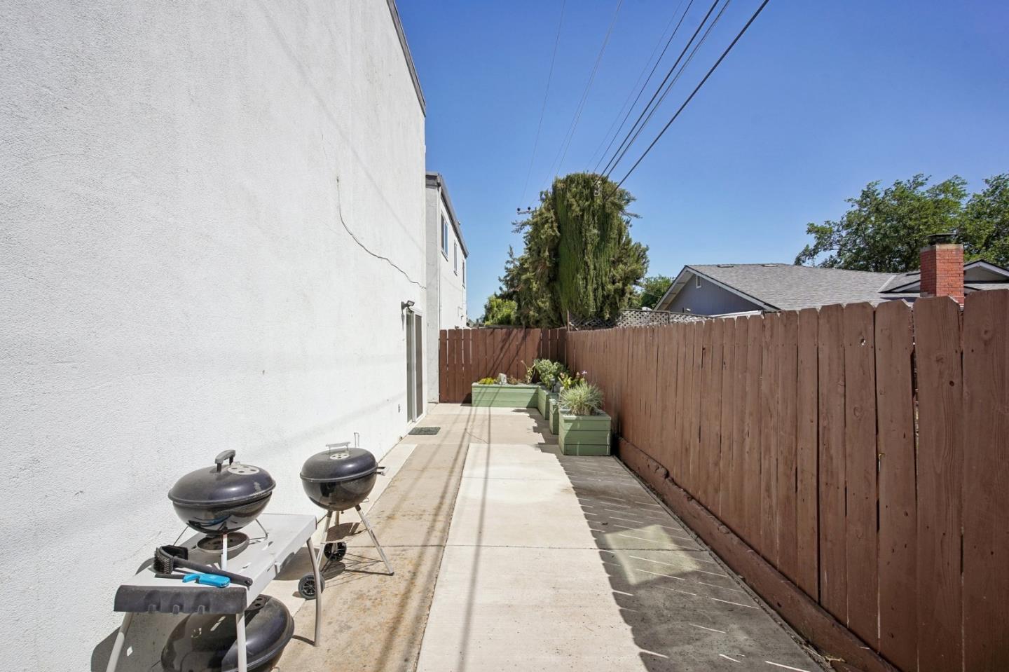 101 Portola WAY 7