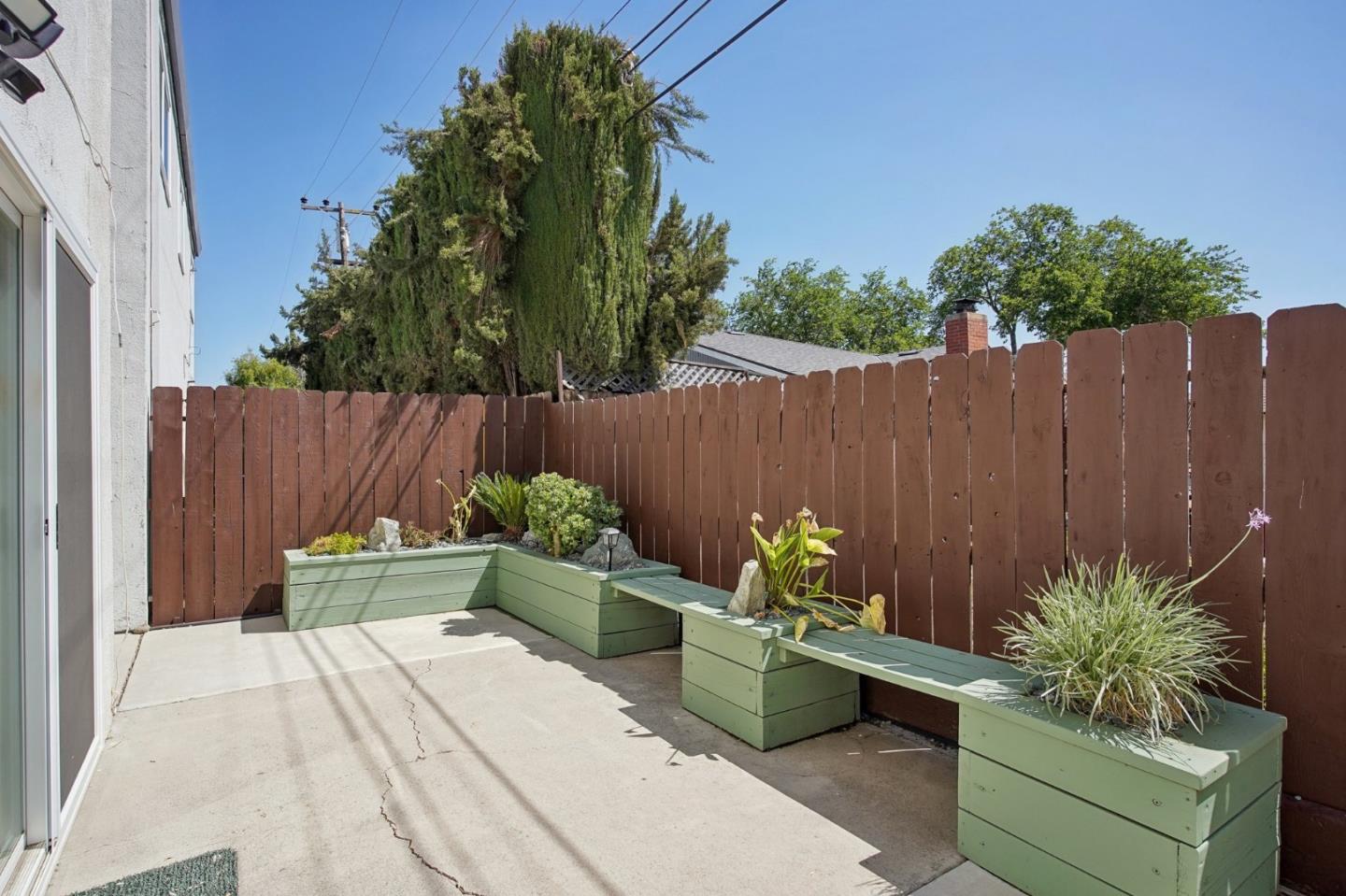 101 Portola WAY 7