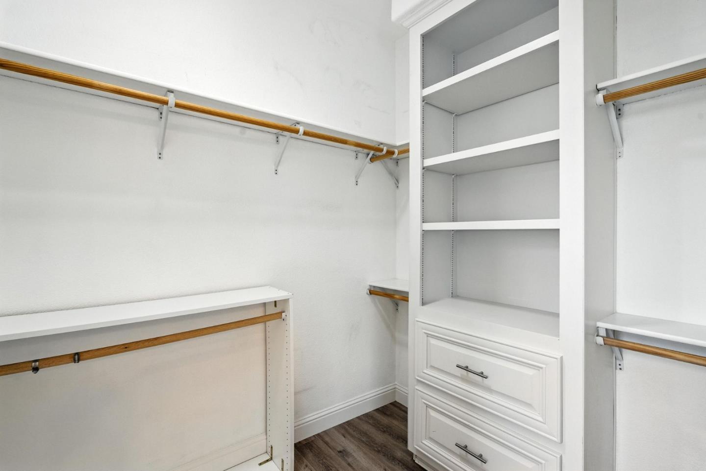 1225 Vienna Drive Unit: 666