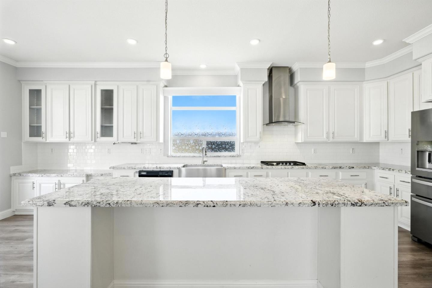 1225 Vienna Drive Unit: 666