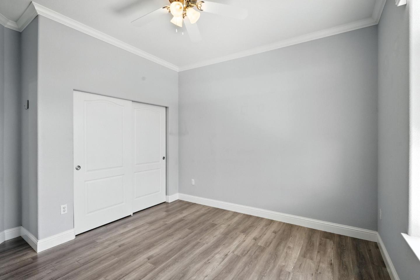 1225 Vienna Drive Unit: 666