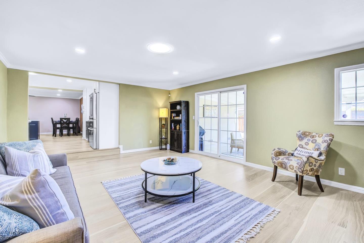 3308 Whitman Way