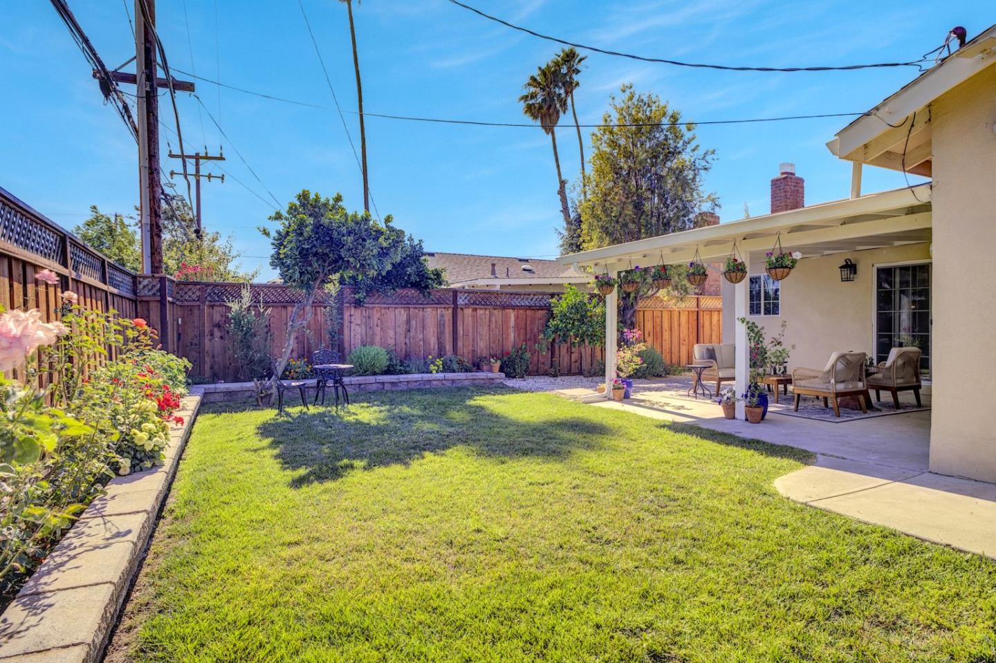 3308 Whitman Way