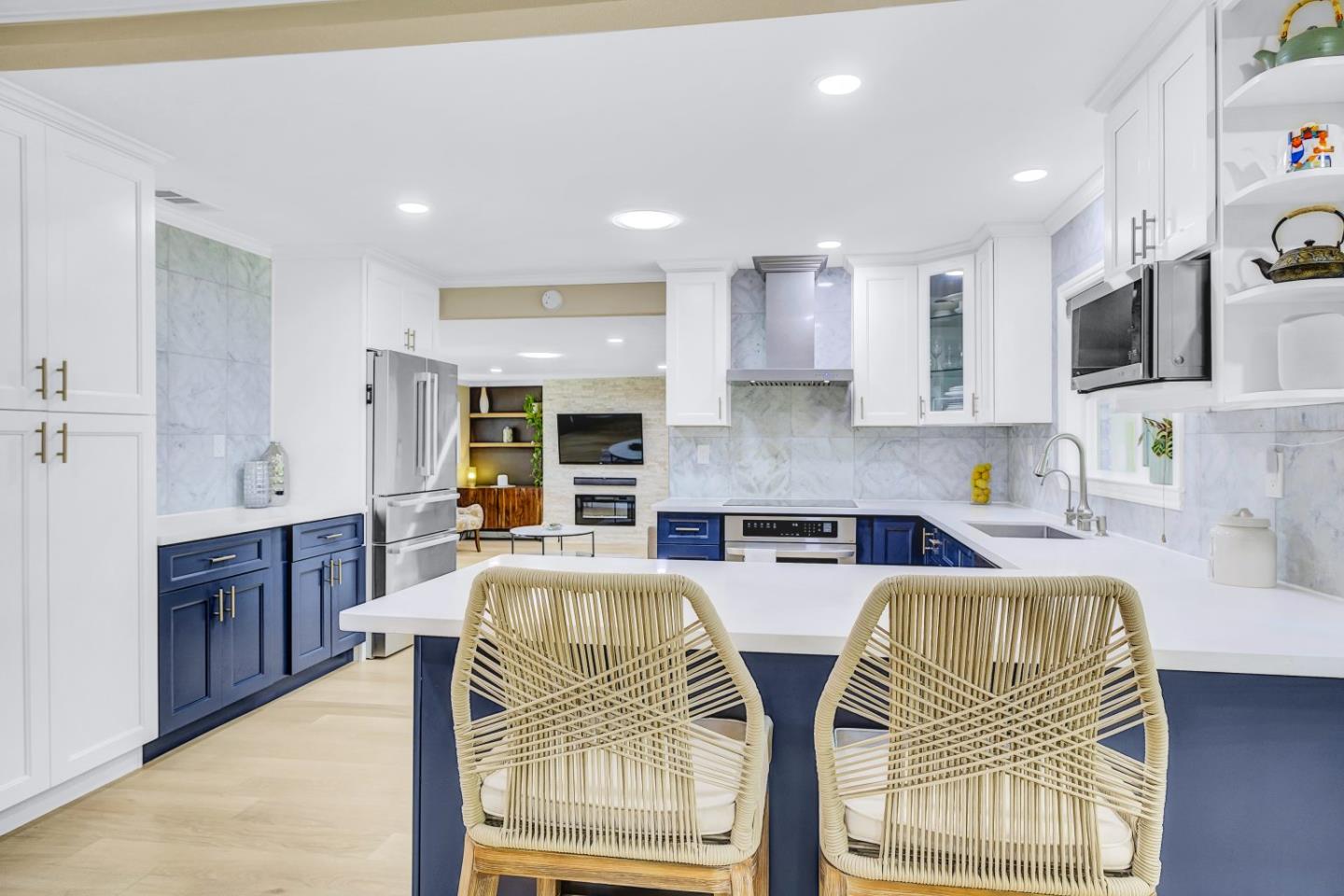 3308 Whitman Way