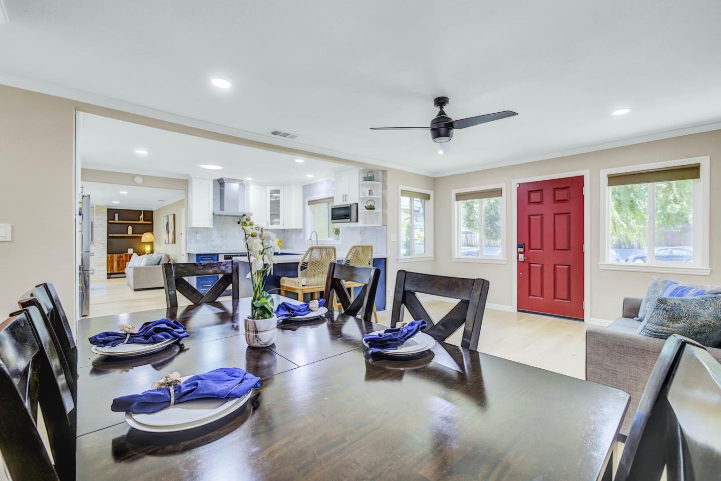 3308 Whitman Way