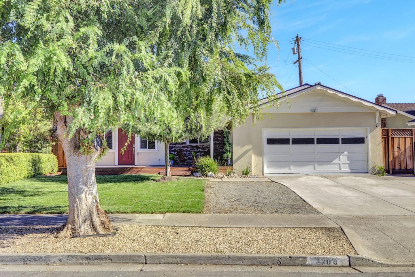 3308 Whitman Way