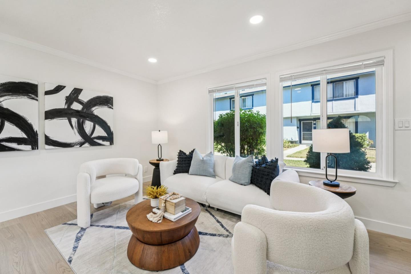 405 Don Carlos Court
