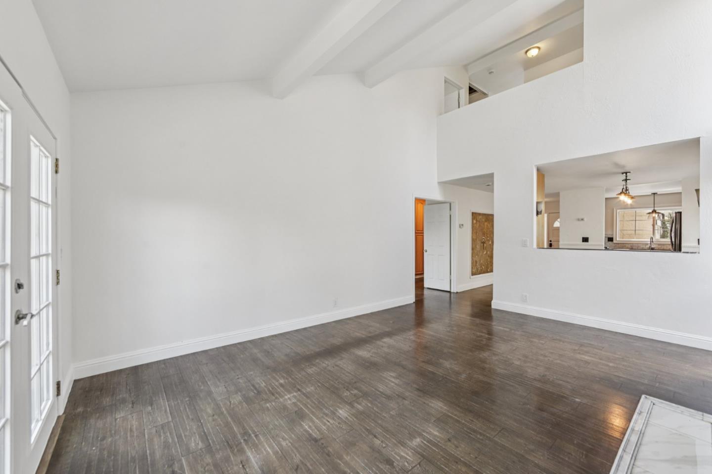 1040 North Capitol Avenue