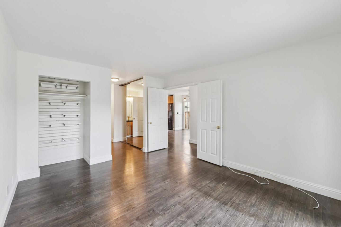 1040 North Capitol Avenue