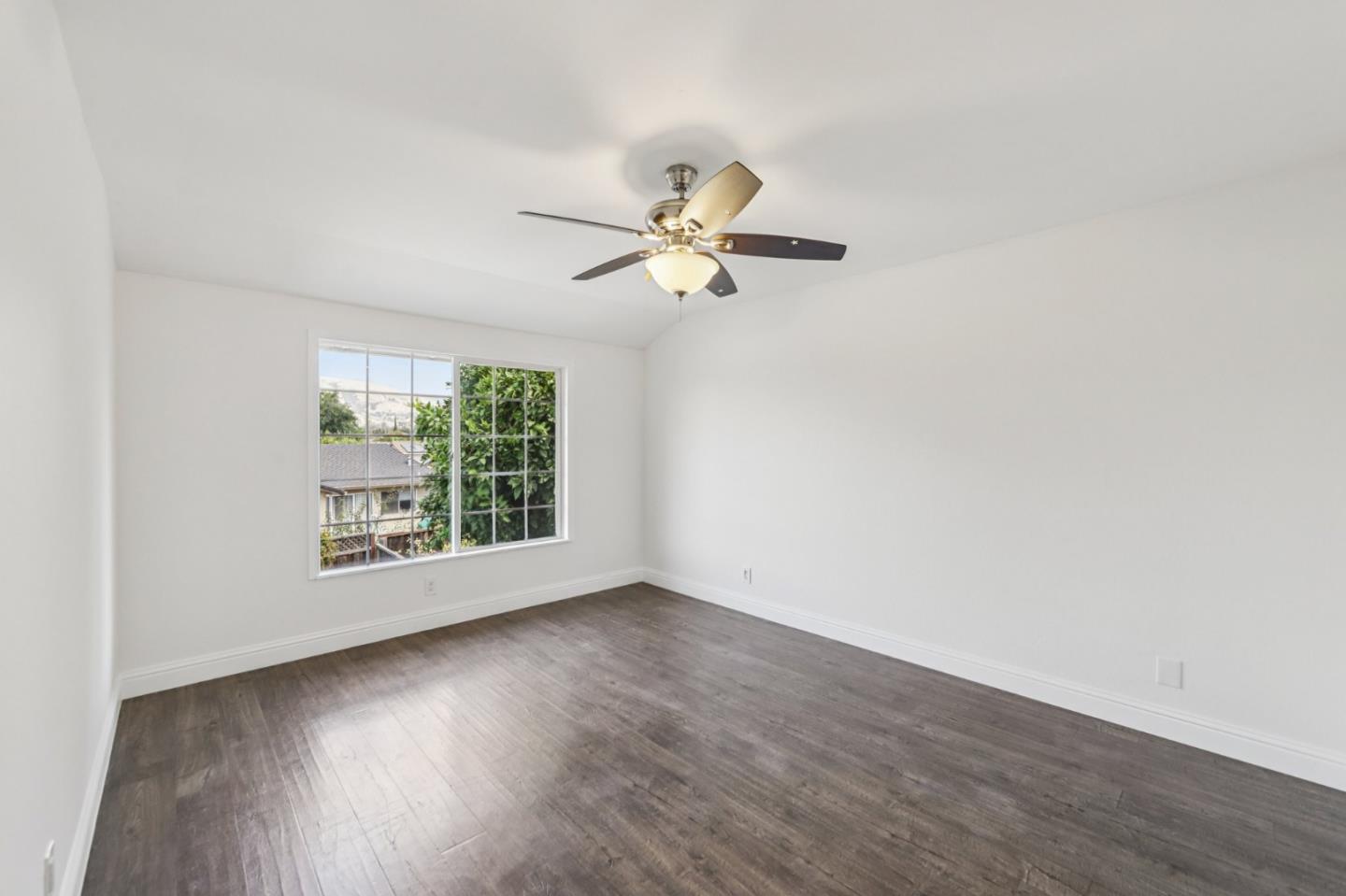 1040 North Capitol Avenue