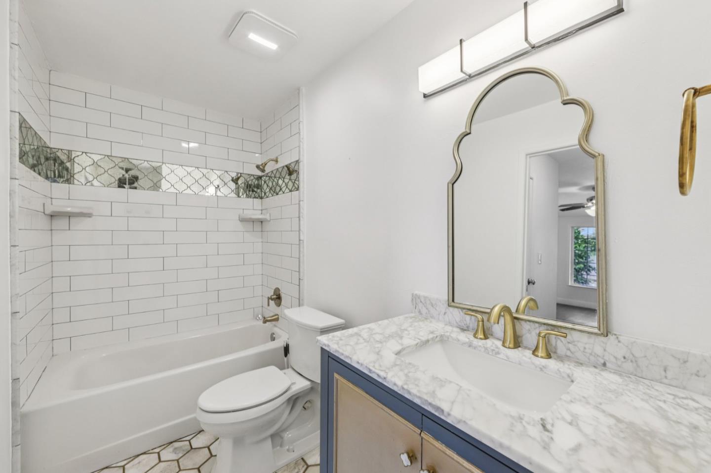 1040 North Capitol Avenue