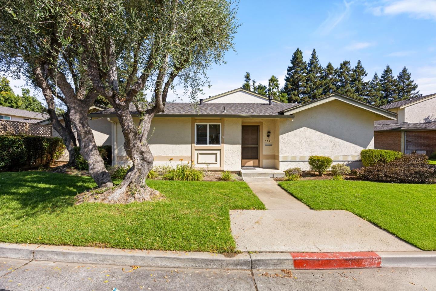 735 Winstead Terrace