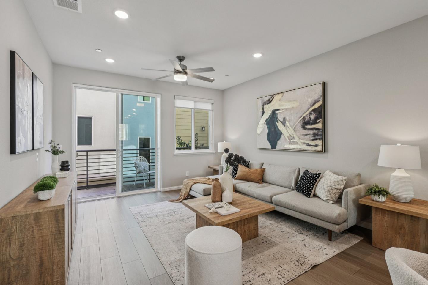 2432 Kita Lane