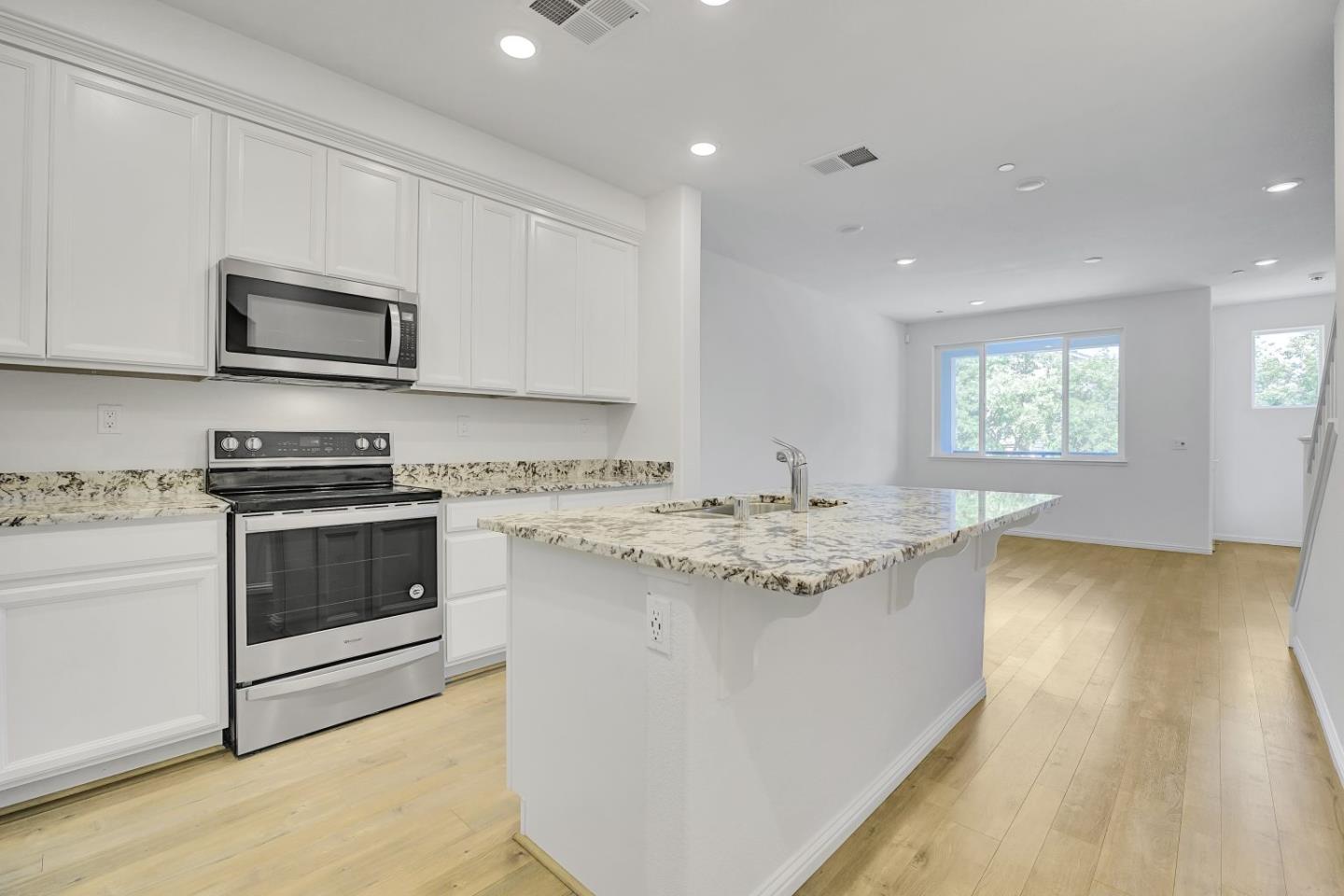 2580 Gimelli Way
