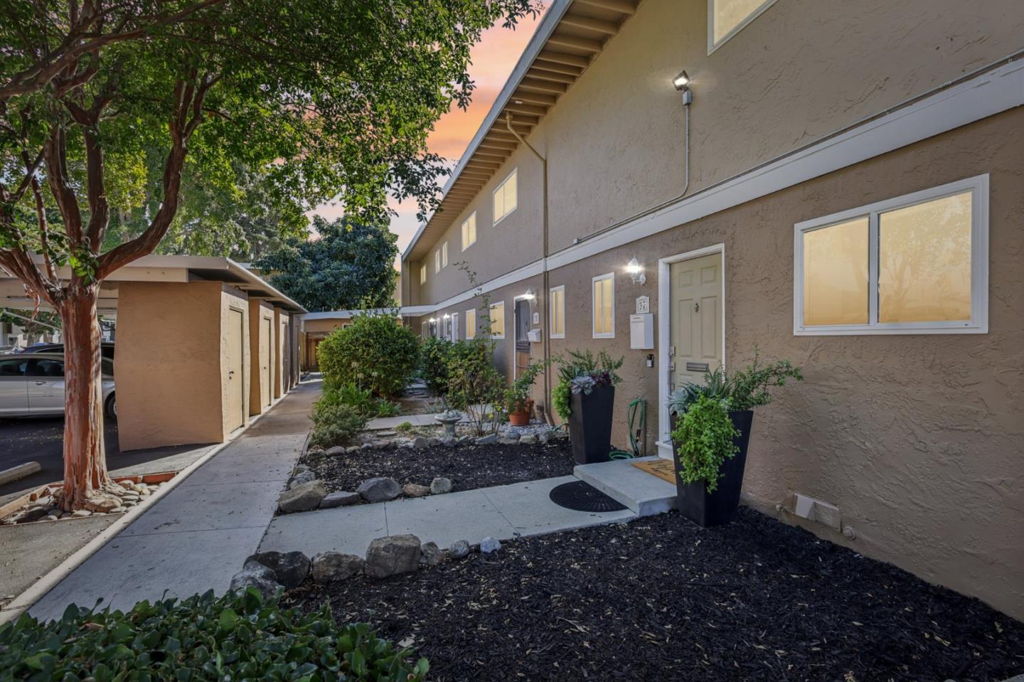 834 Quince Avenue 37