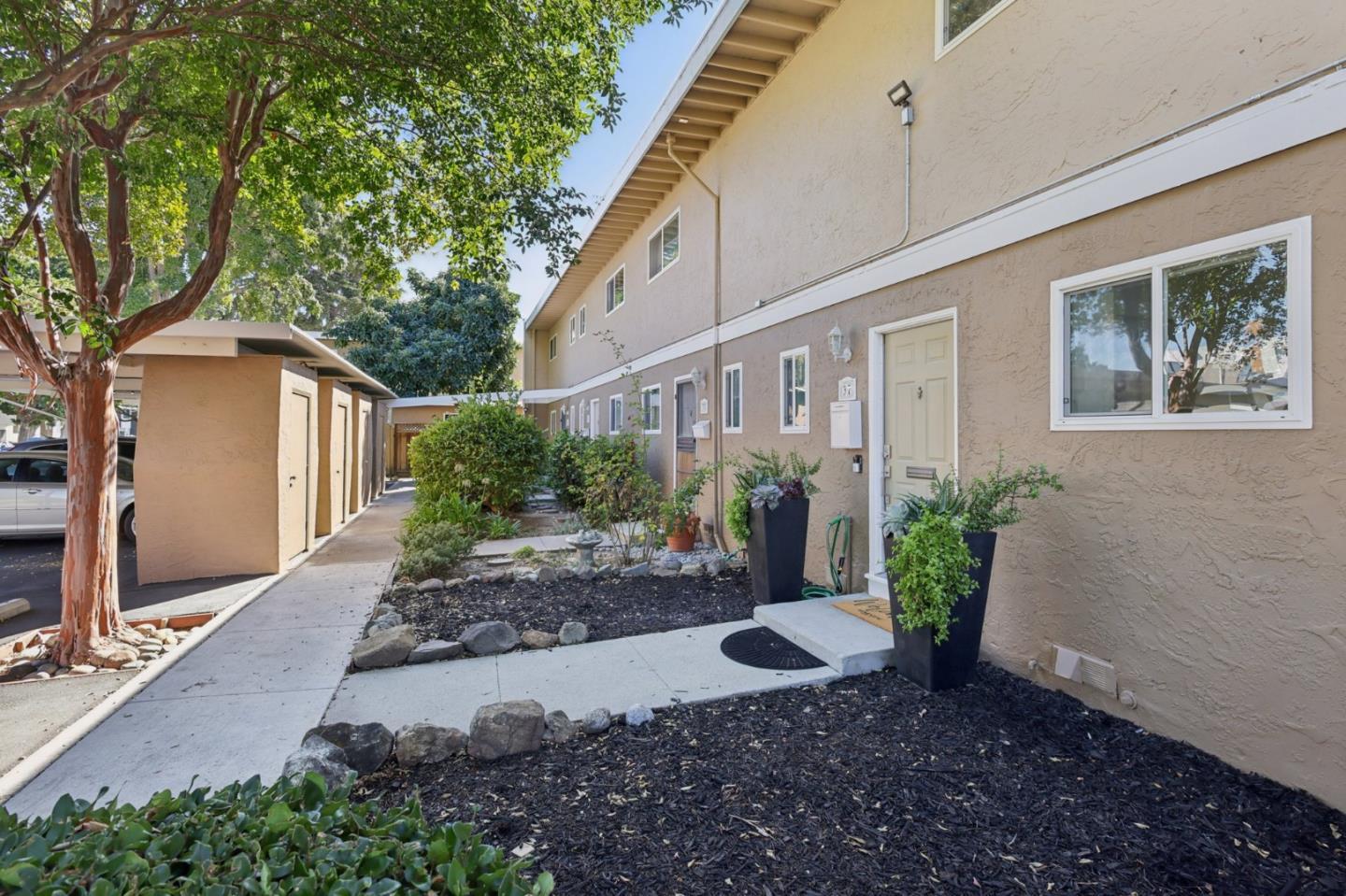 834 Quince Avenue 37