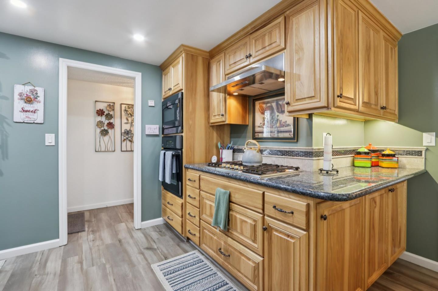 1490 Mount Diablo Avenue