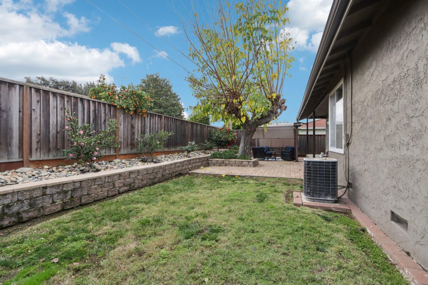 1490 Mount Diablo Avenue