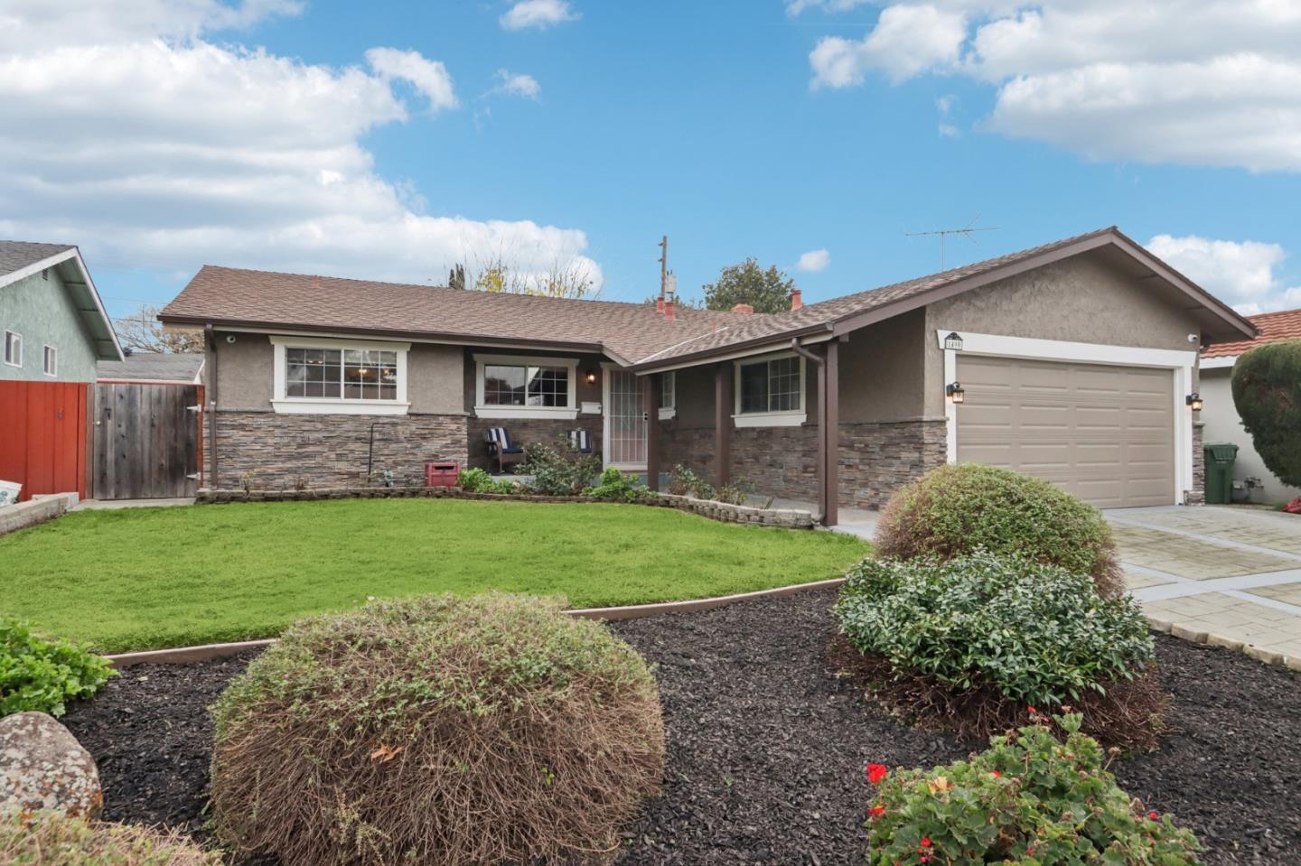 1490 Mount Diablo Avenue