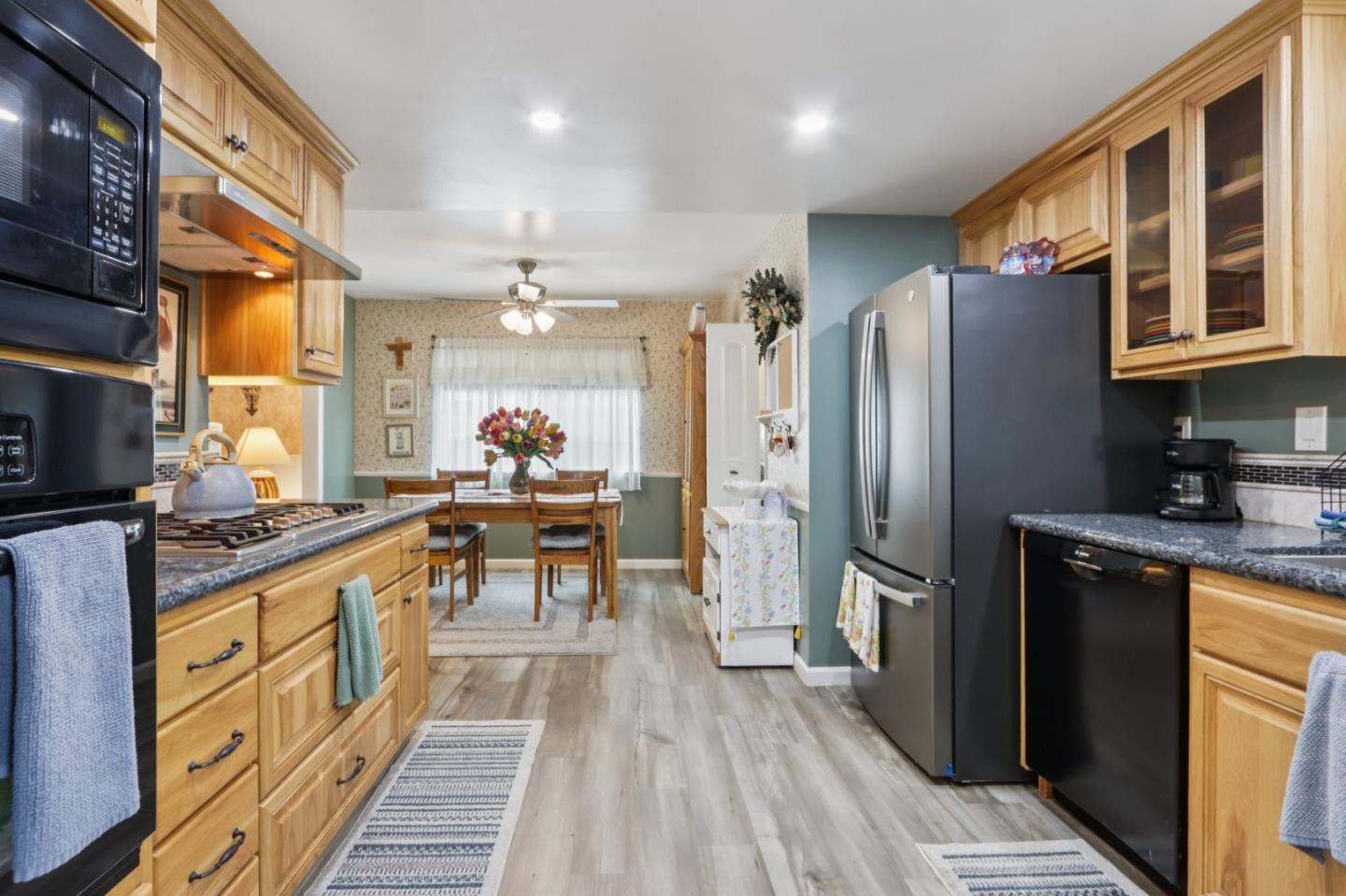 1490 Mount Diablo Avenue