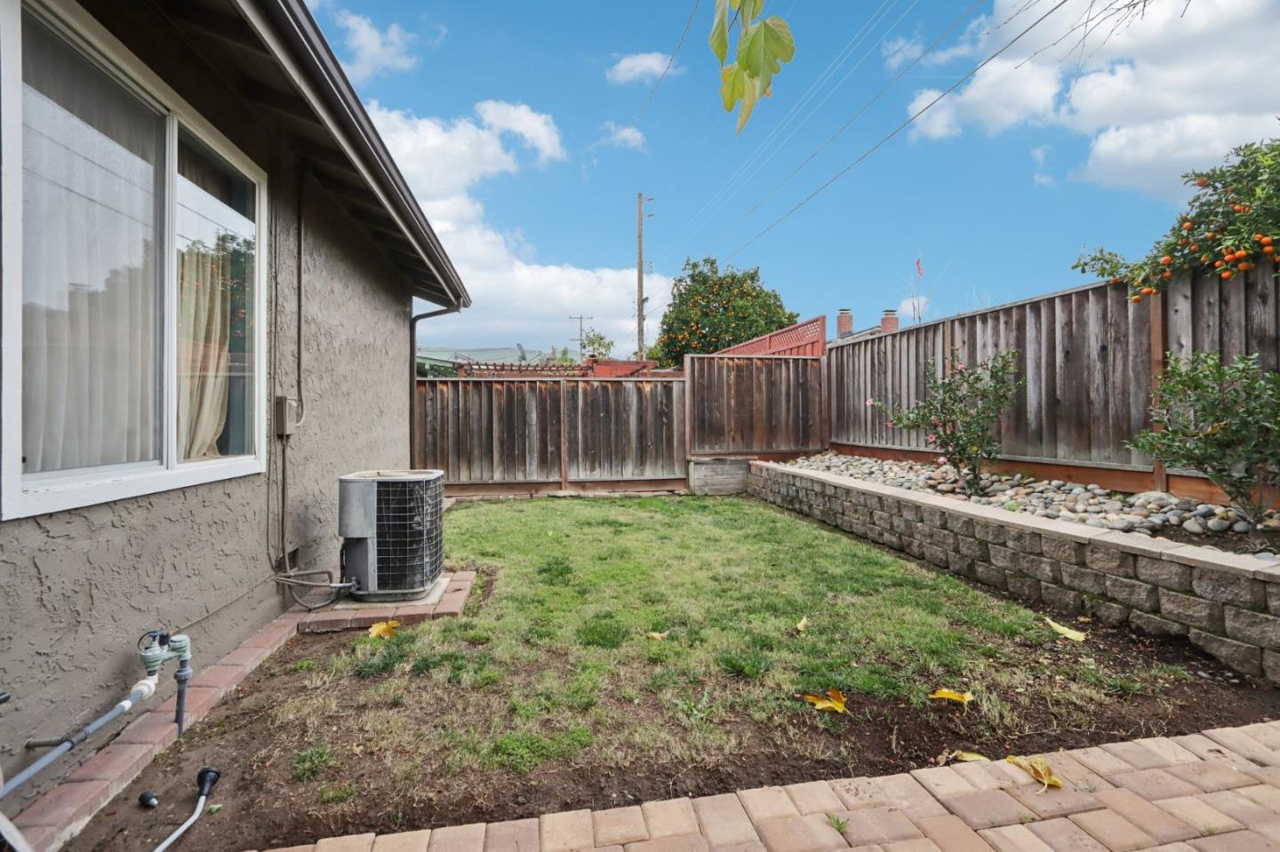 1490 Mount Diablo Avenue