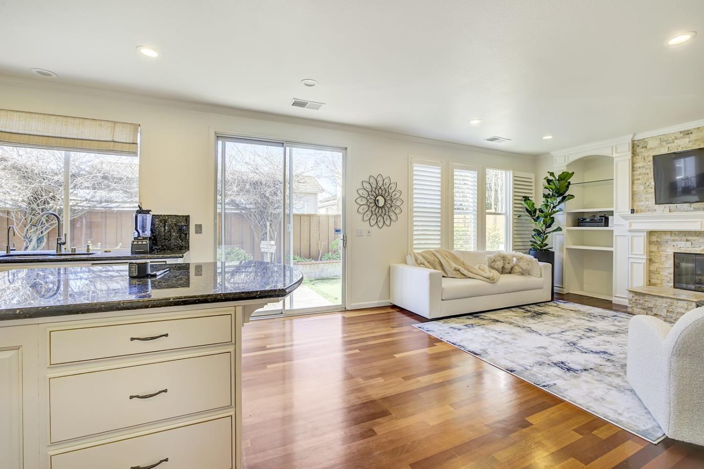 6751 Positano Lane