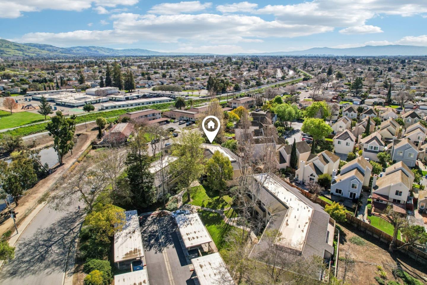 1006 North Abbott Avenue