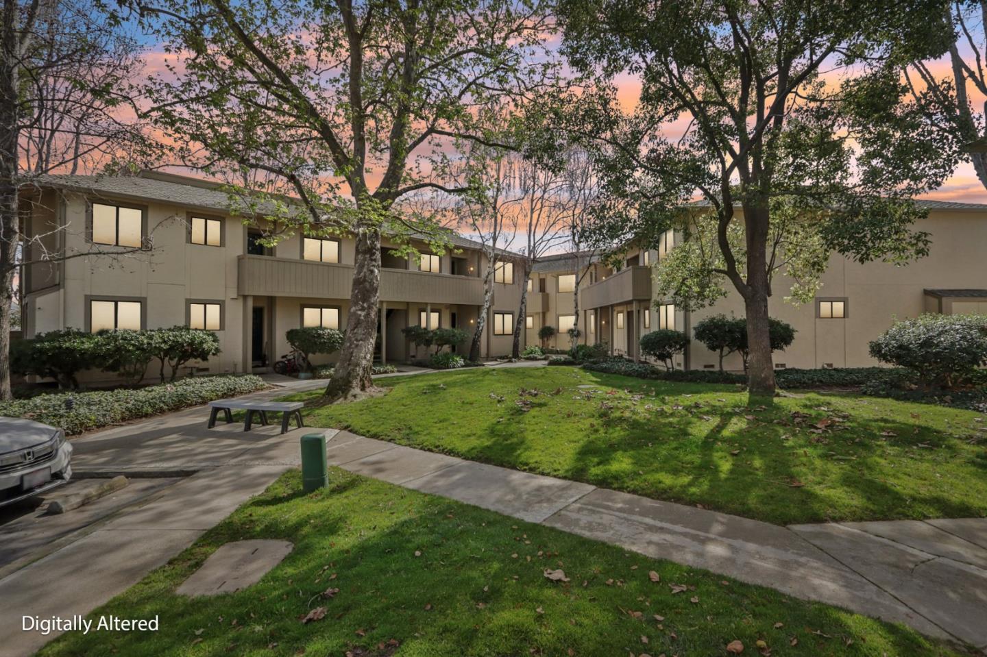 1006 North Abbott Avenue