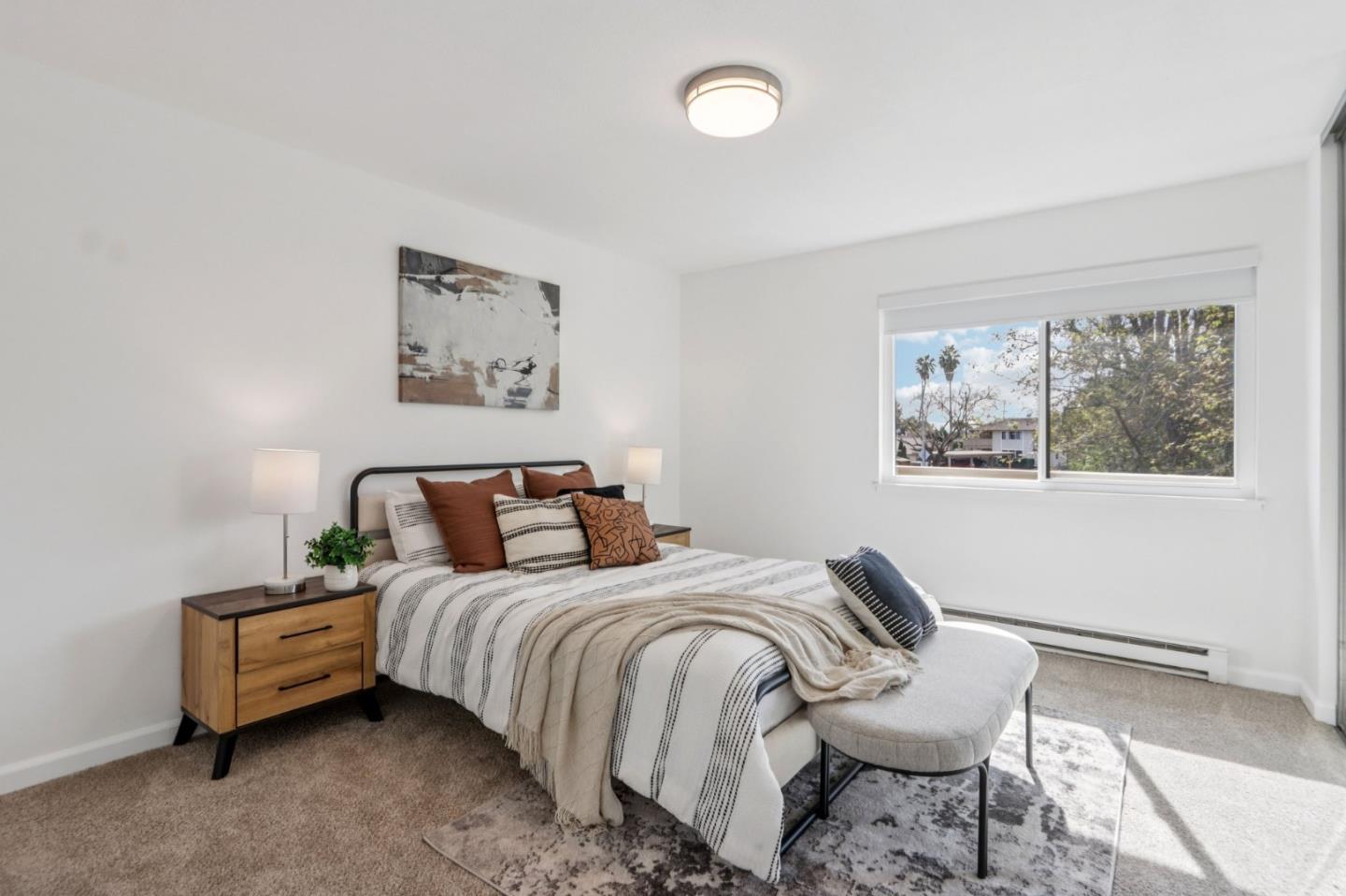 1006 North Abbott Avenue