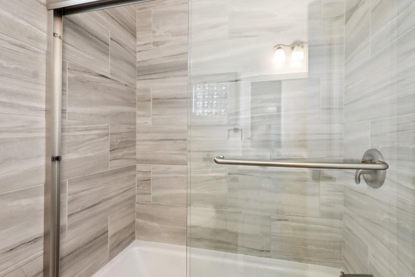 1006 North Abbott Avenue