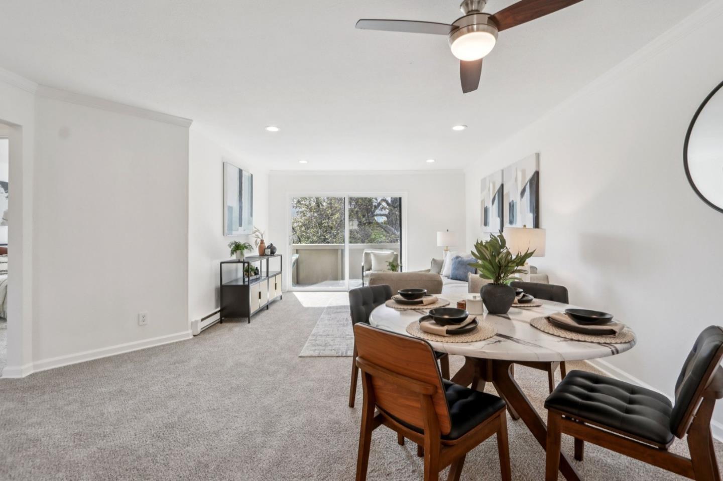 1006 North Abbott Avenue